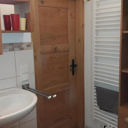 아파트 Der Aicher Zu